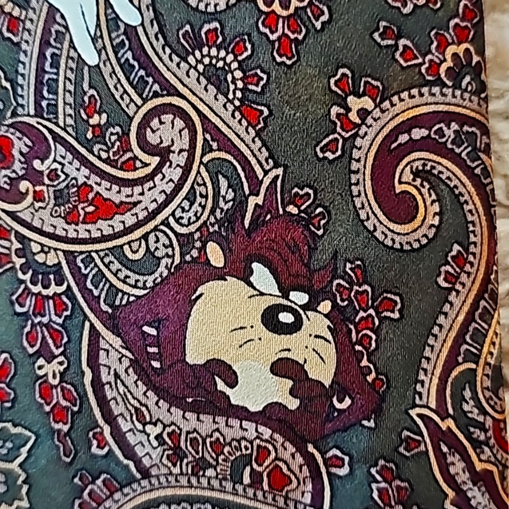 Tie - Picture 7 of 13